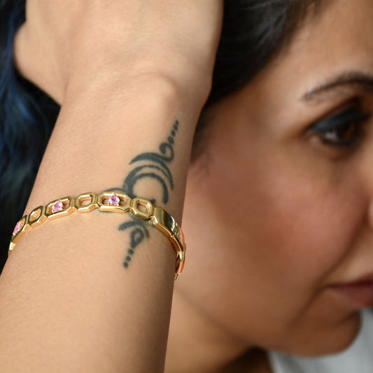 Bella Triple Heart Outline Bangle