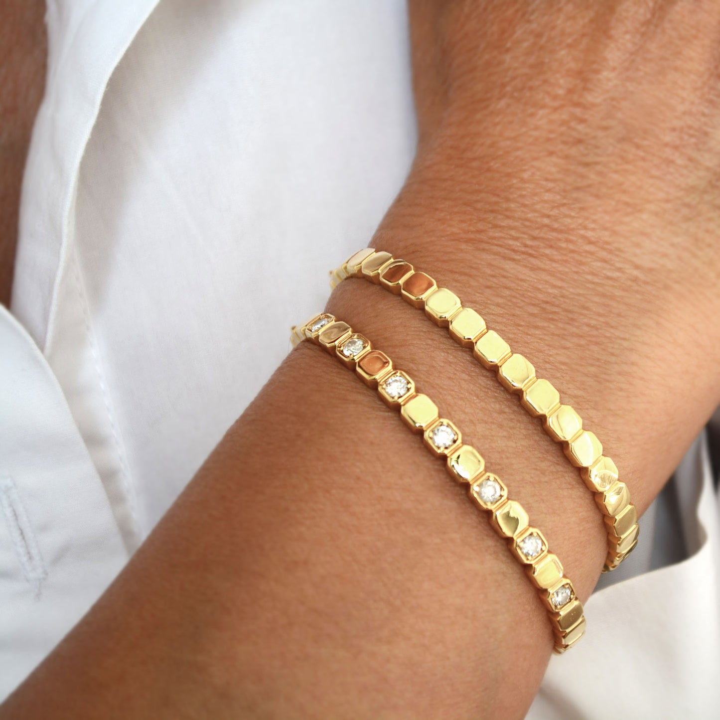 Bella Gold Bangle