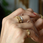 Bella Outline Ring