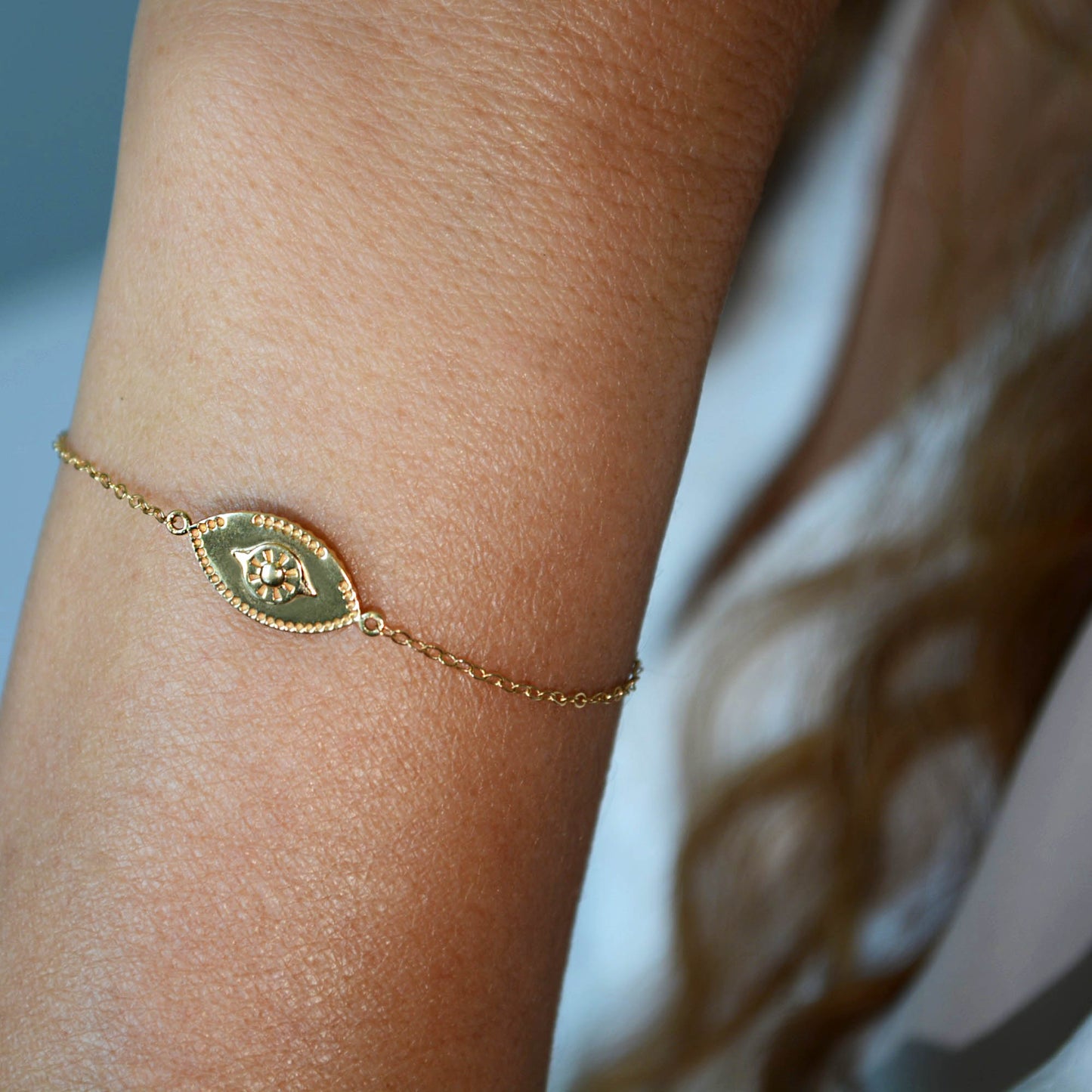 Lara Reversible Chain Bracelet